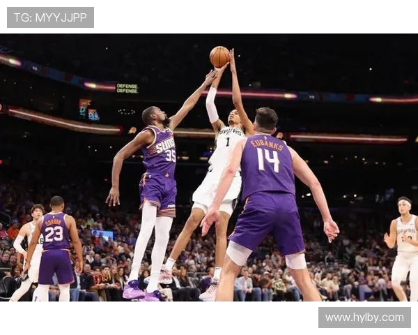 文班亚马38分领衔马刺双杀活塞